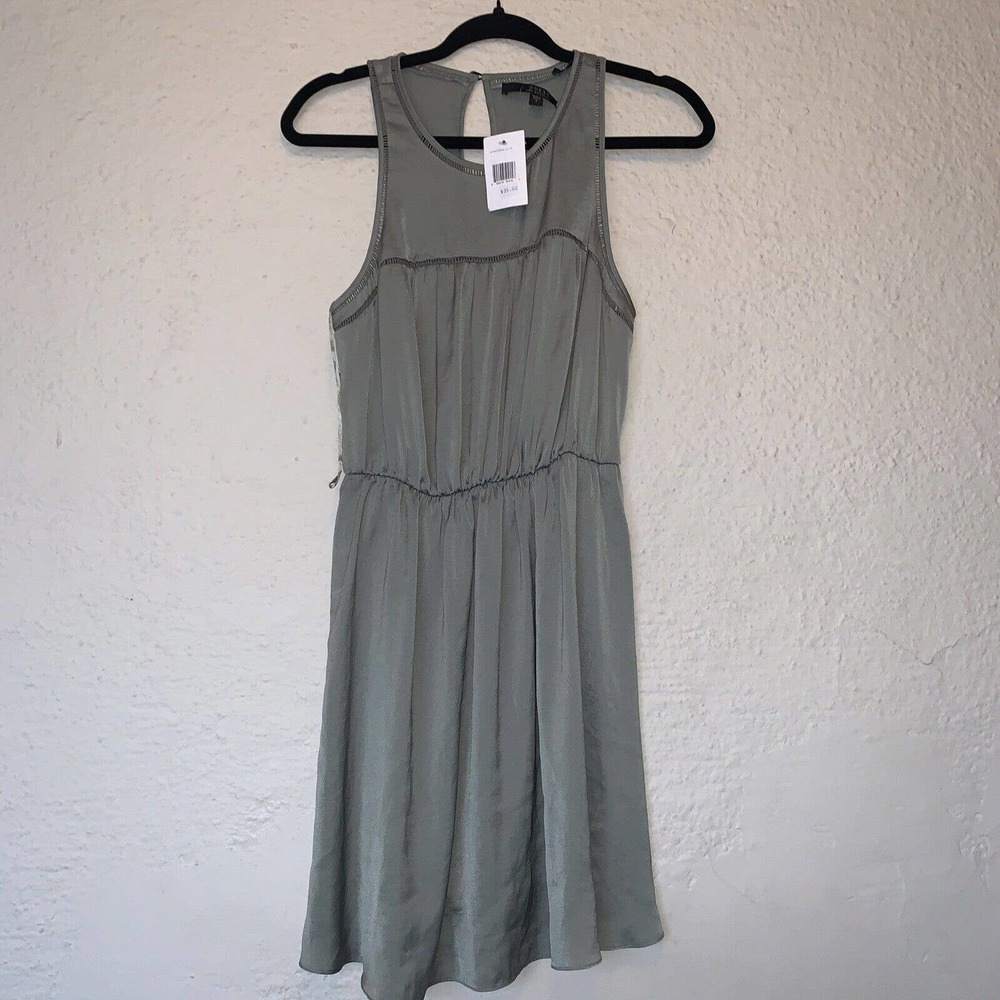 GUESS COLLECTION - Size 4 new